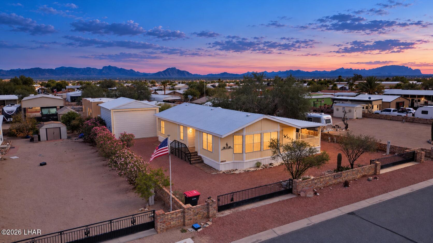 49541 Rainbow Ln — photo