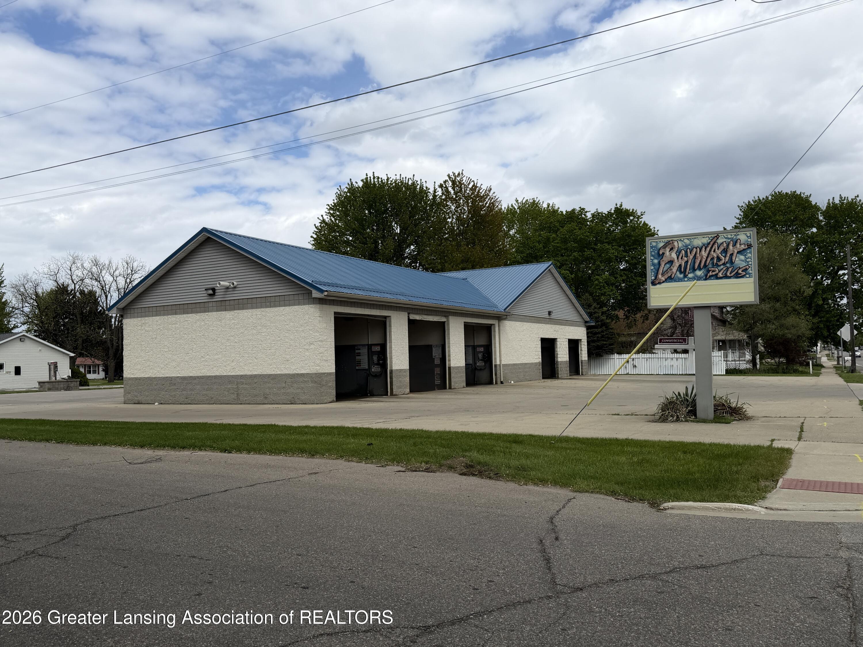 1026 W Broad Street — photo