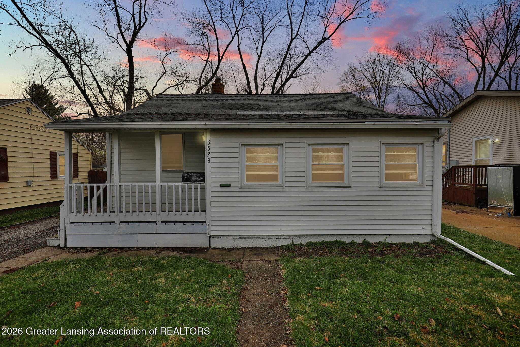 3523 Parkway Drive — photo