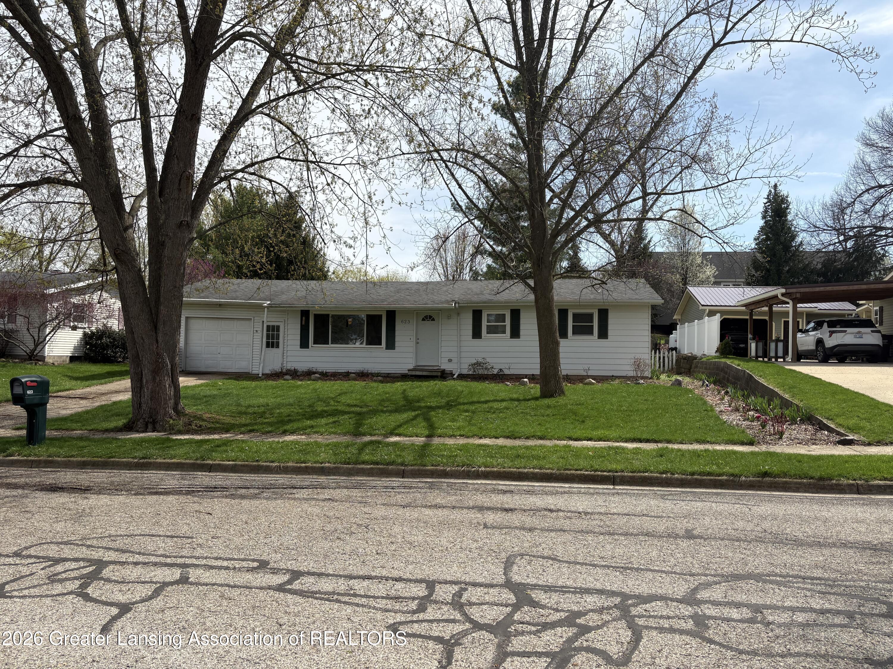 623 Carl Street — photo