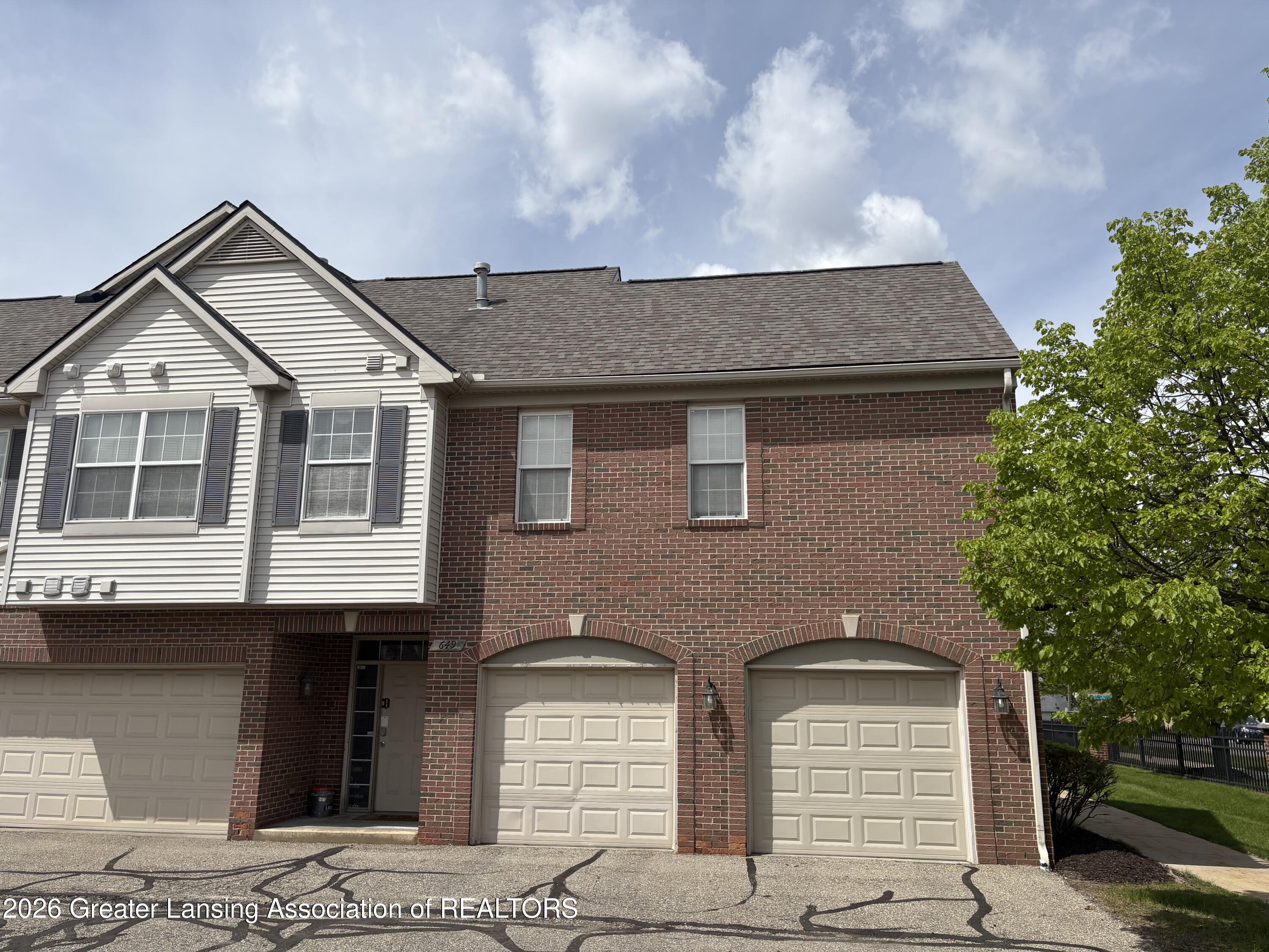 649 Worthington Drive — photo