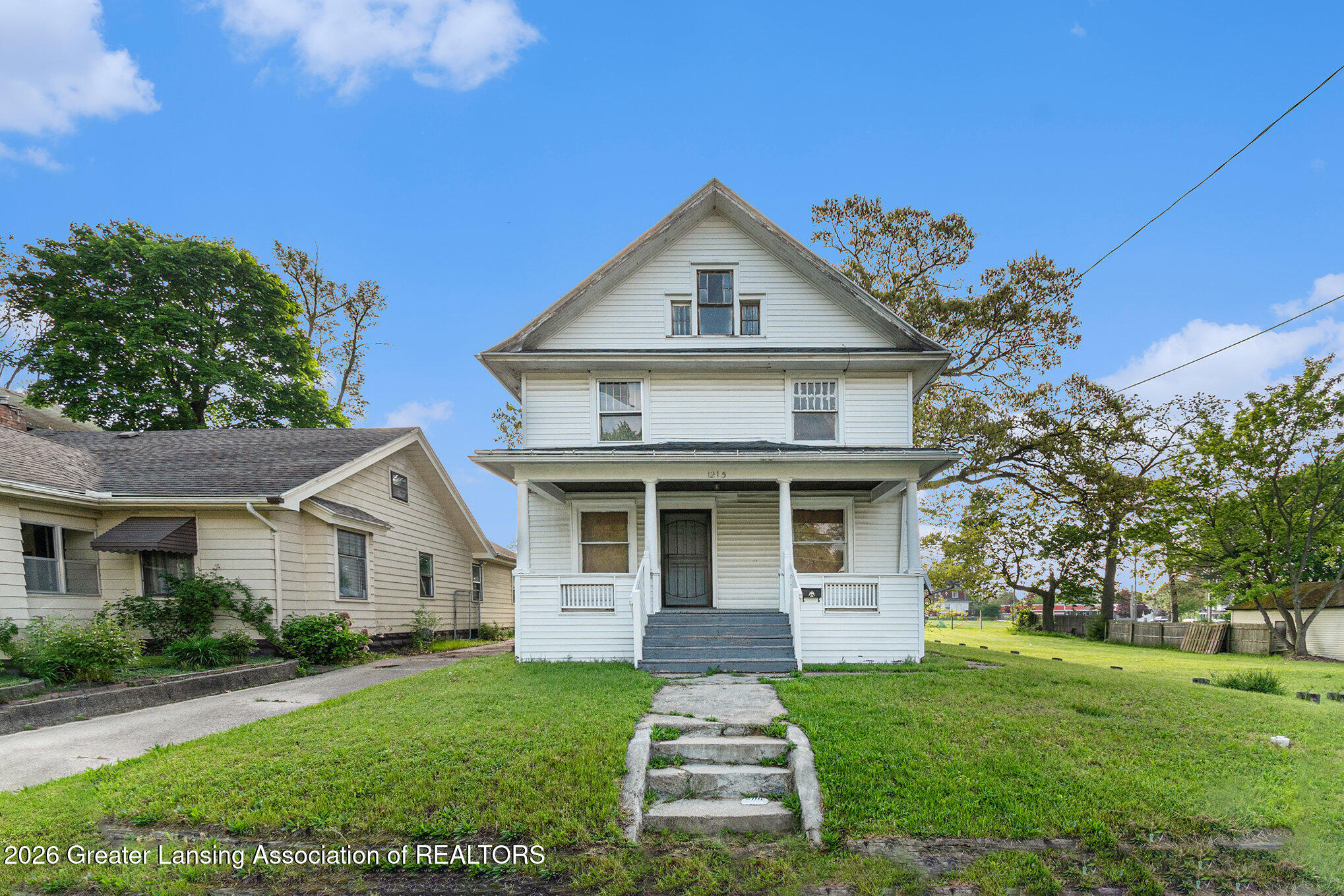 1215 Chittock Avenue — photo