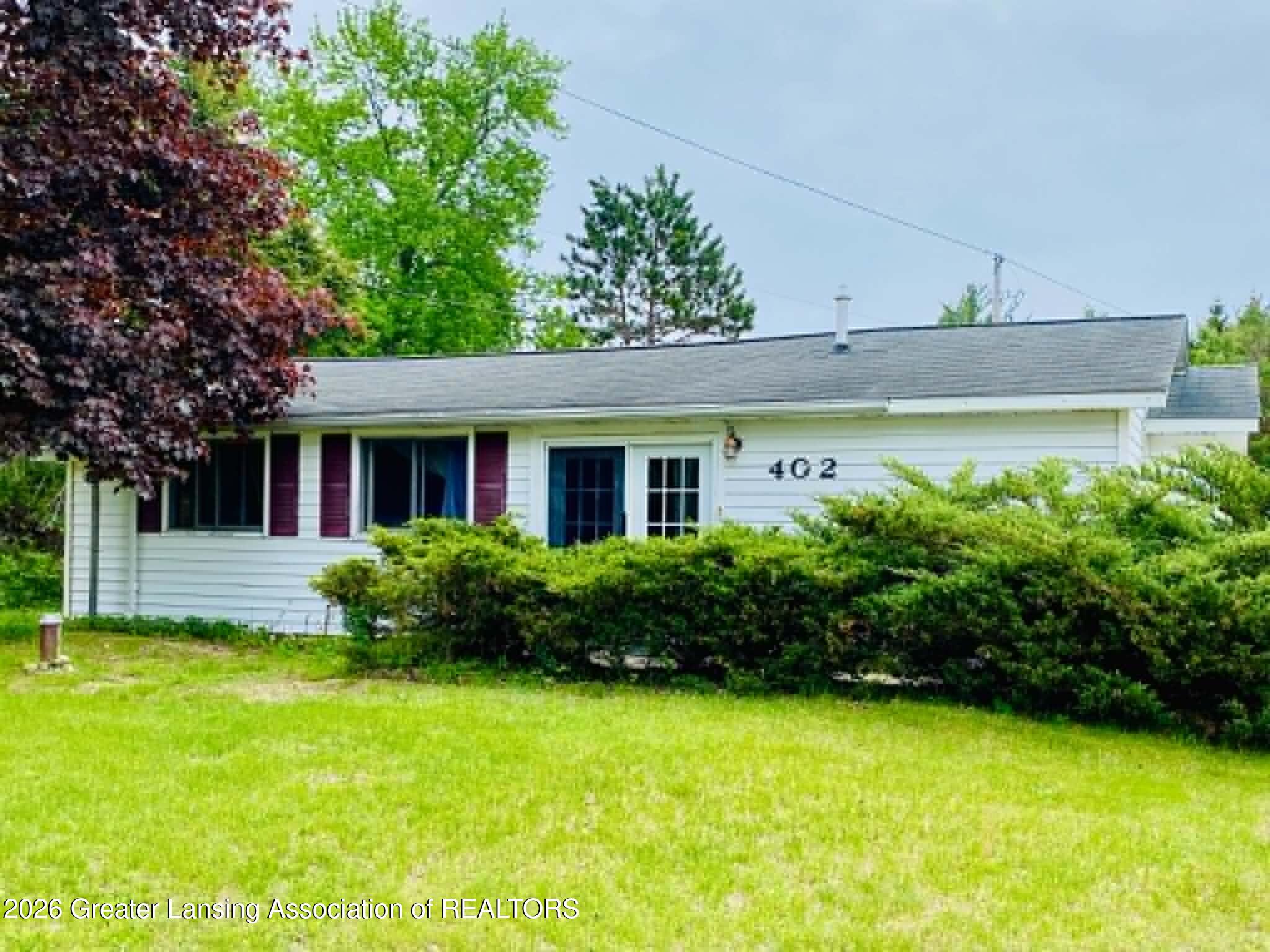 402 S Scott Drive — photo