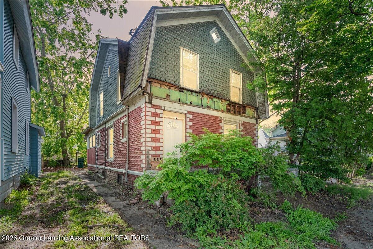 208 N Hosmer Street — photo