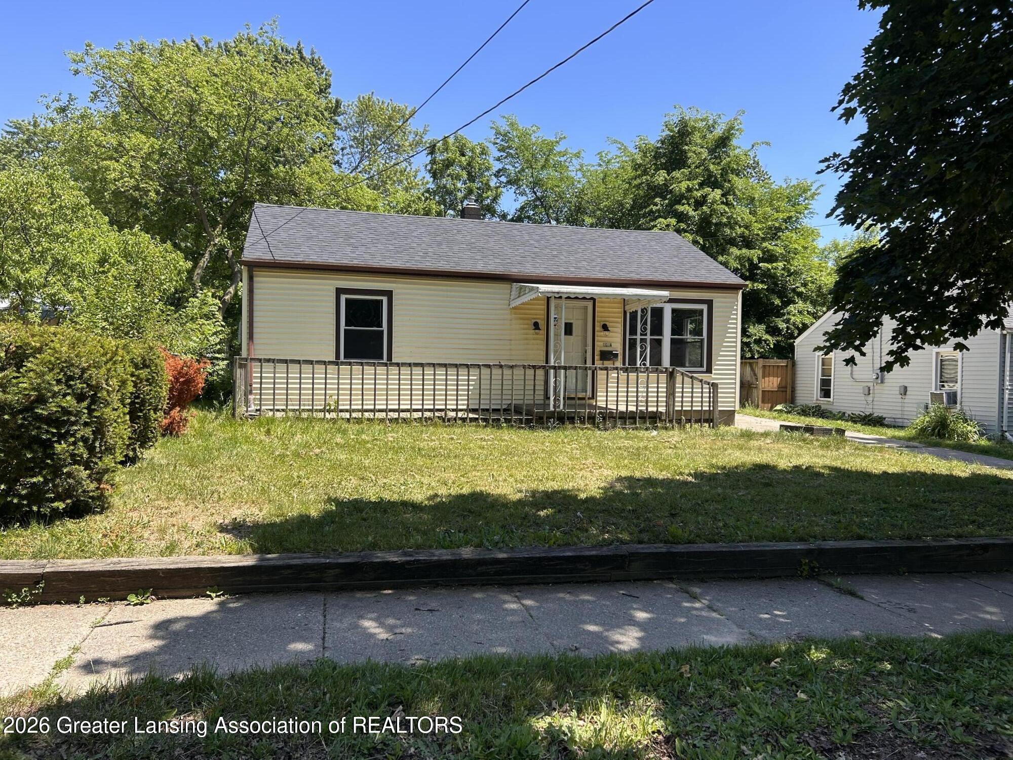 1624 Glenrose Avenue — photo