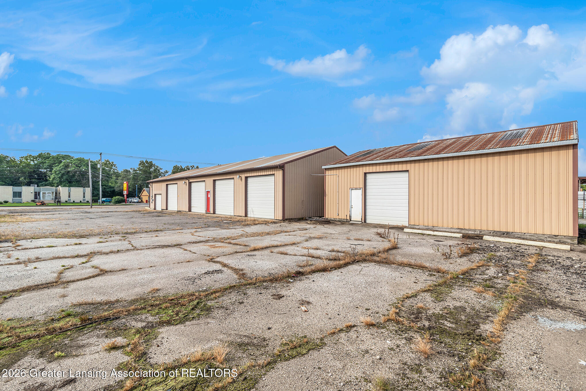 1041 E Main Street — photo
