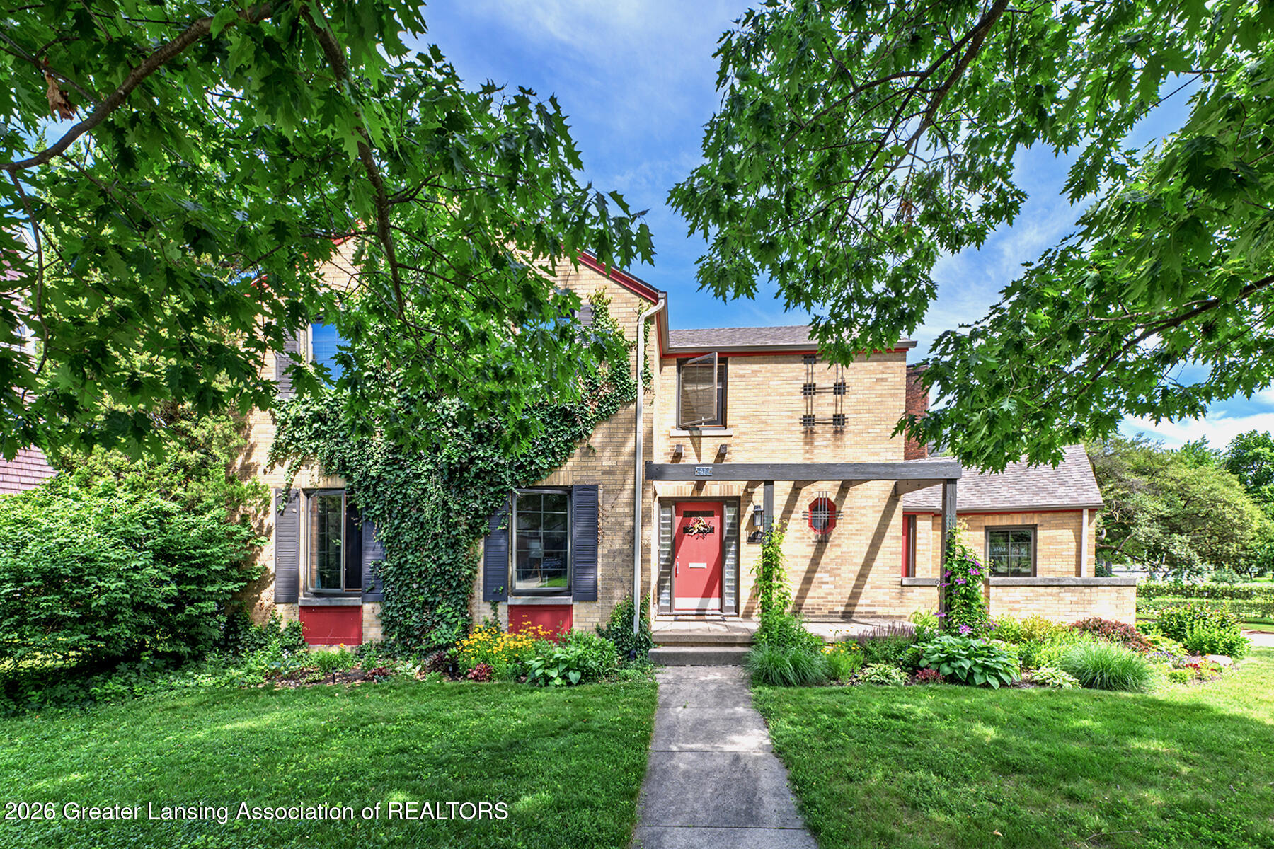 417 Butterfield Drive — photo
