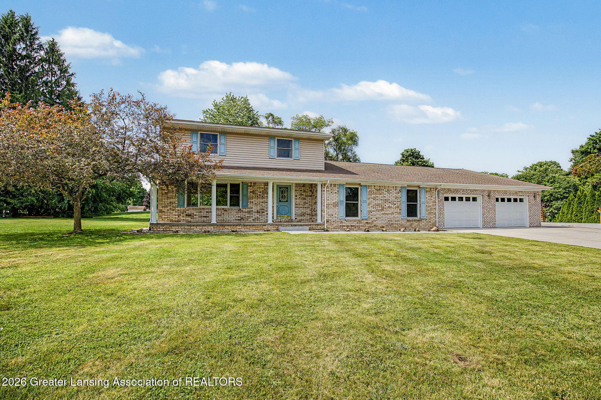 106 Wedgewood Court — photo