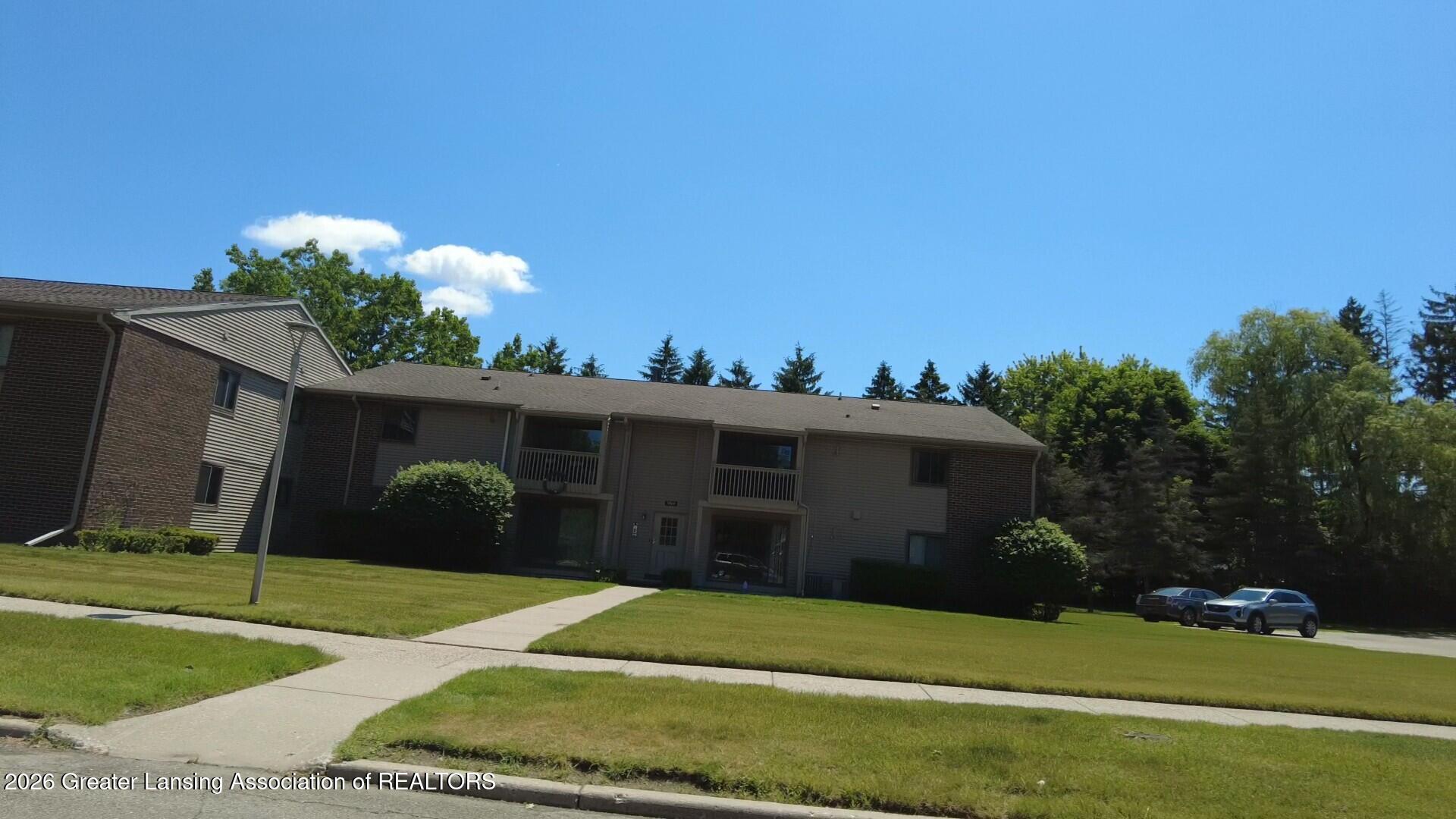 5400 Maple Road 29 — photo