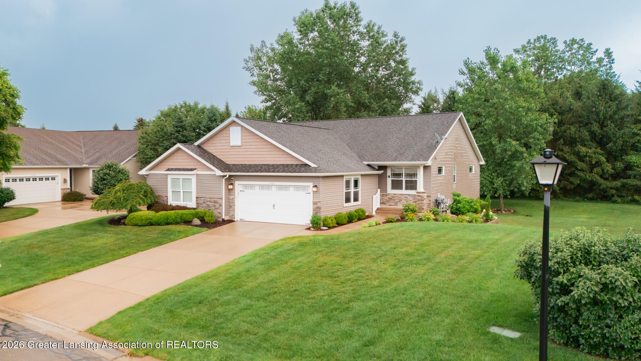 5167 E Hawk Hollow Drive — photo