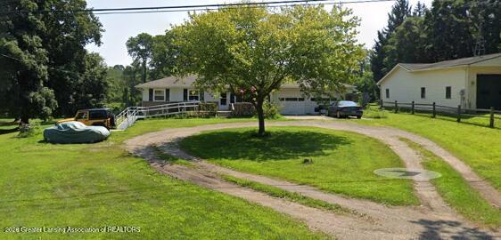 2202 N Eifert Road — photo