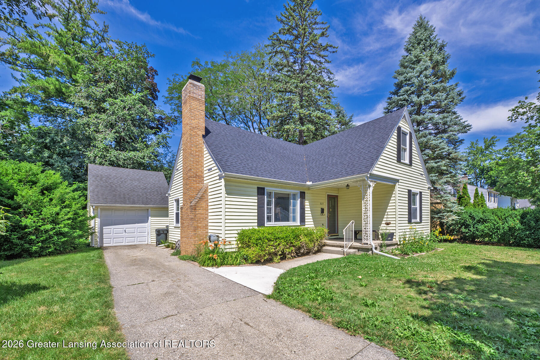 537 Gunson Street — photo