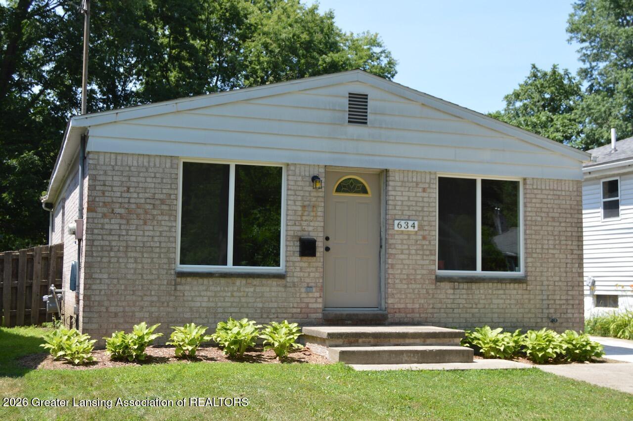 634 S Foster Avenue — photo