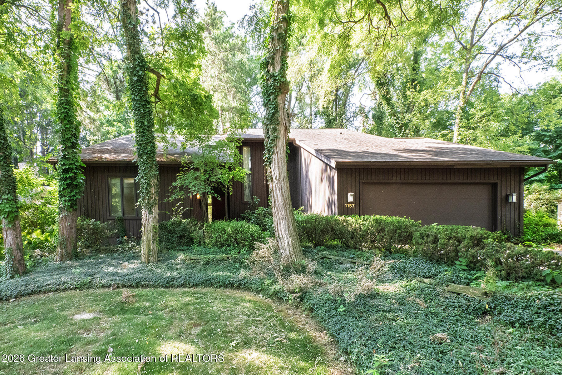 1767 Sashabaw Drive — photo