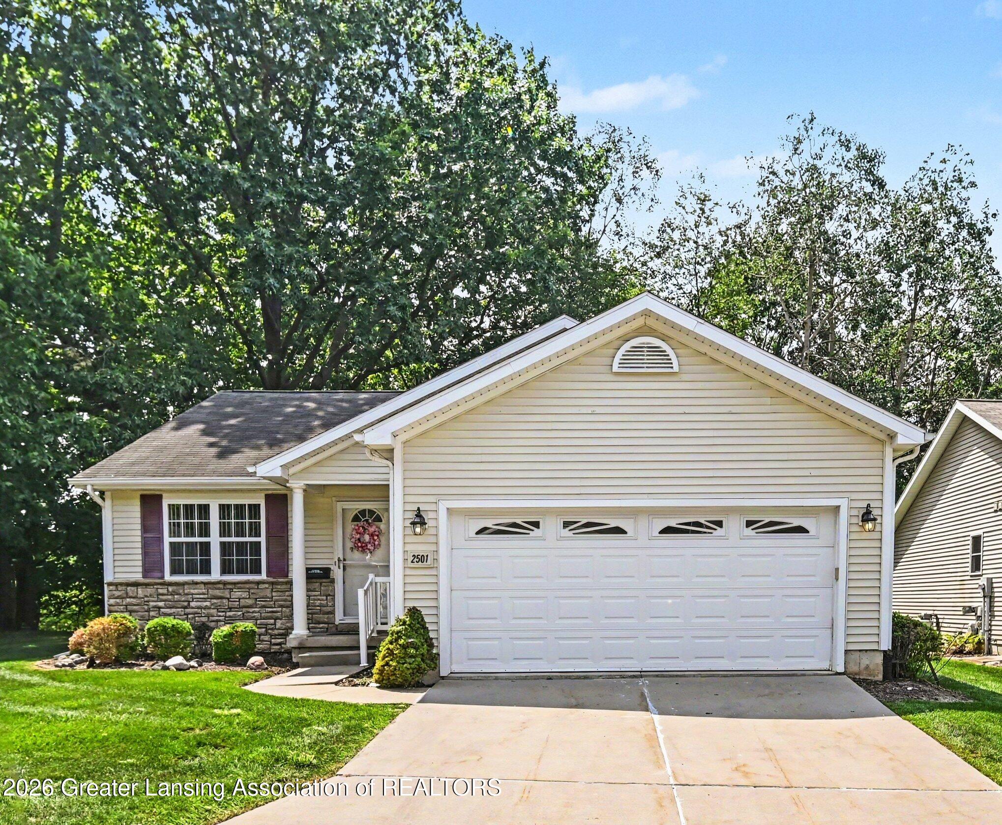 2501 Arbor Forest Drive — photo