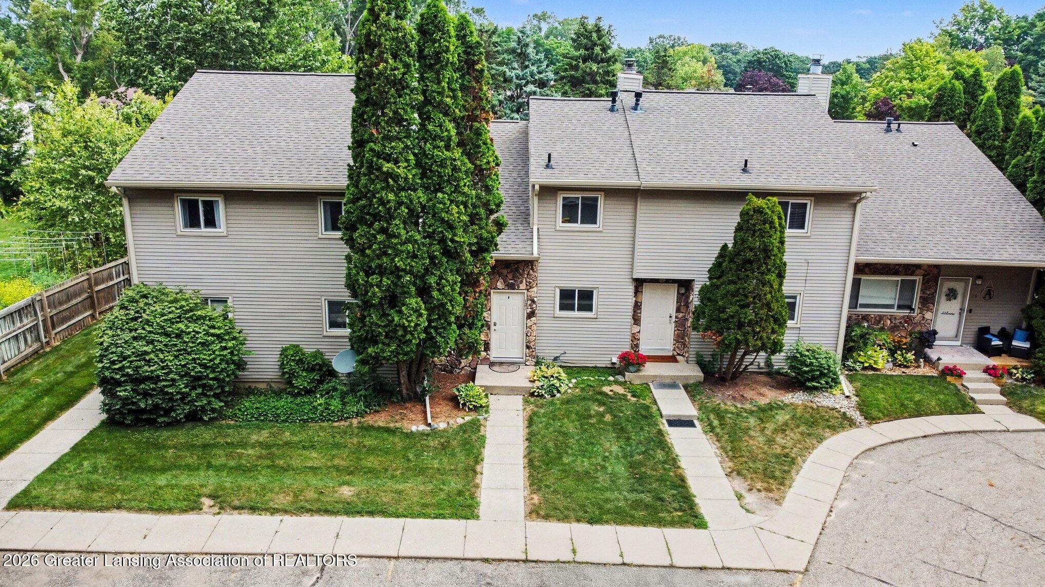 925 Brookside Drive 121 — photo
