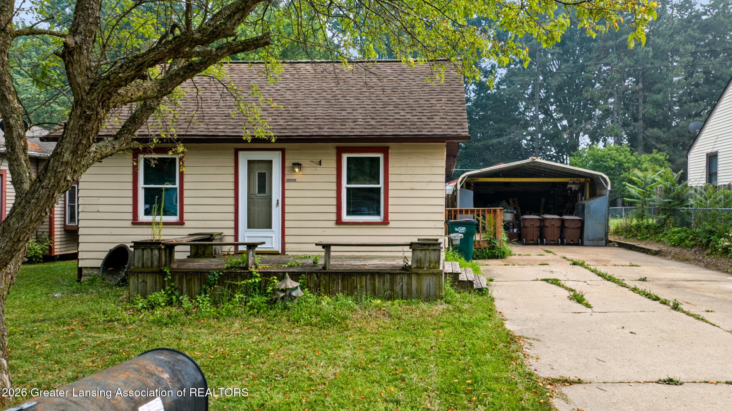 127 W Fairfield Avenue — photo