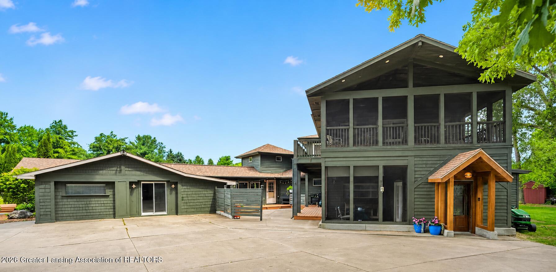 10841 Bond Road — photo