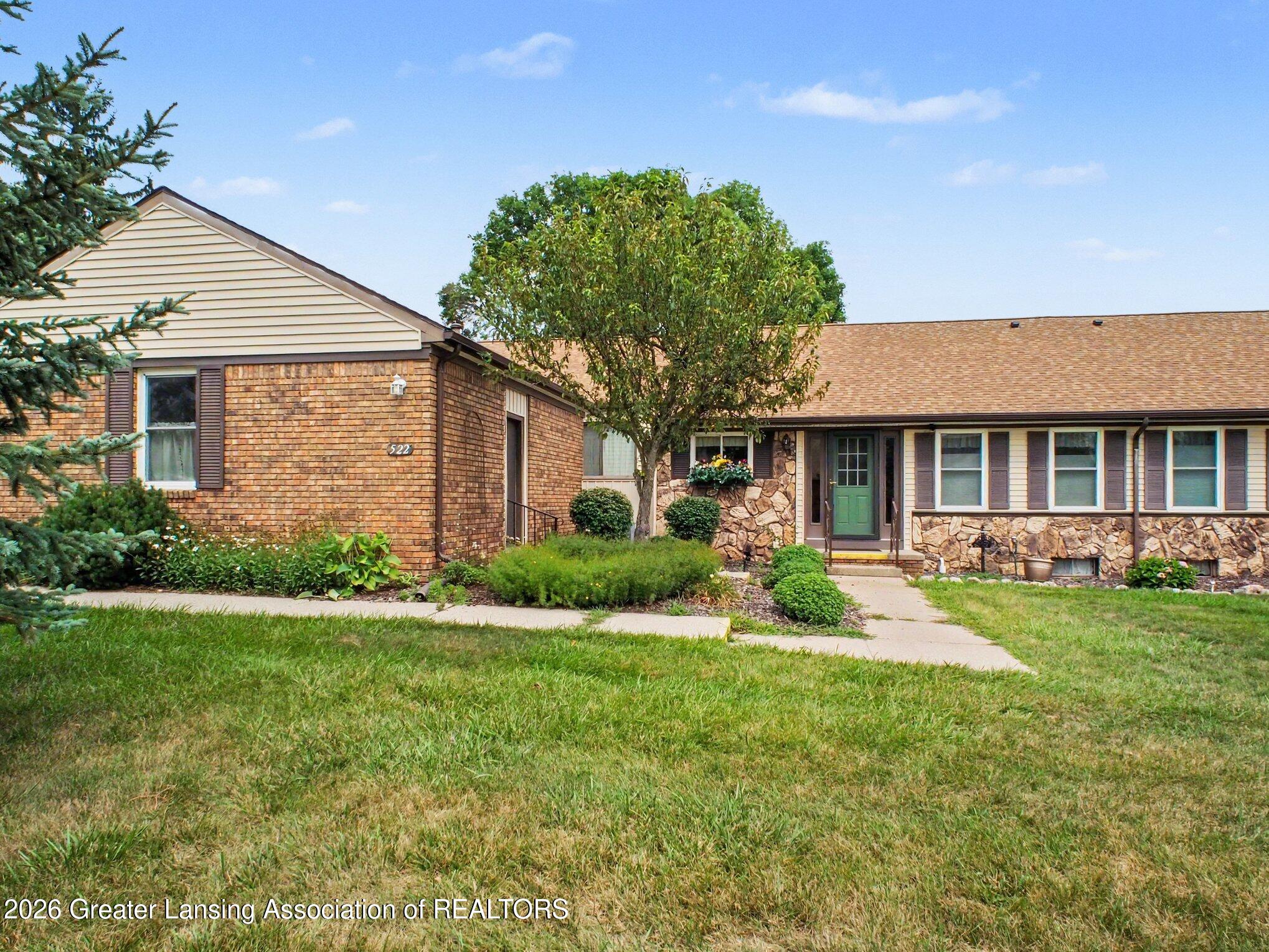 522 Red Cedar Boulevard — photo