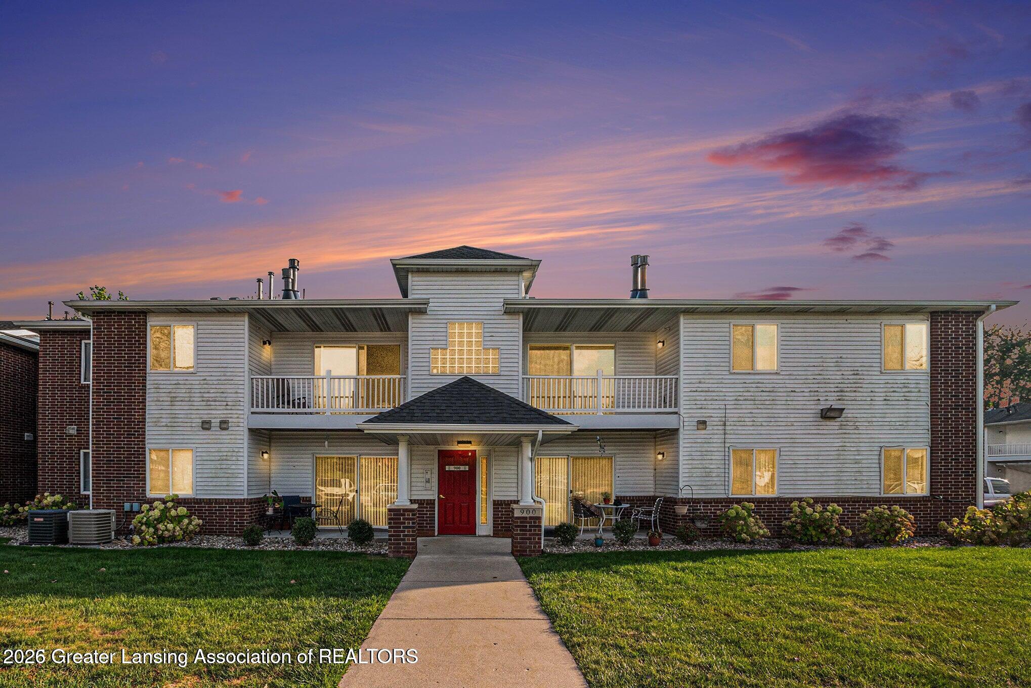 915 Carom Circle — photo
