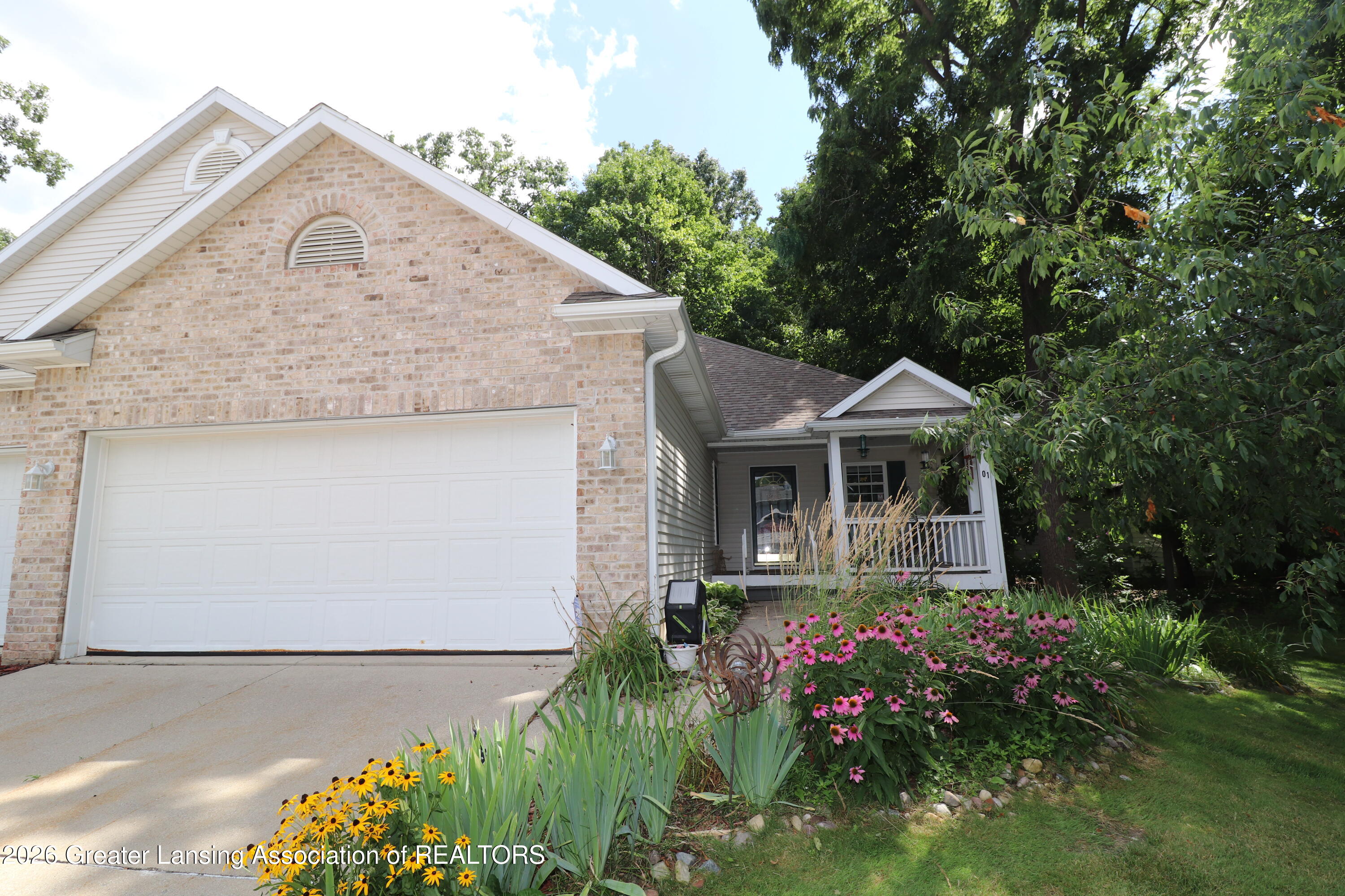 5051 W Willoughby Road 1 — photo
