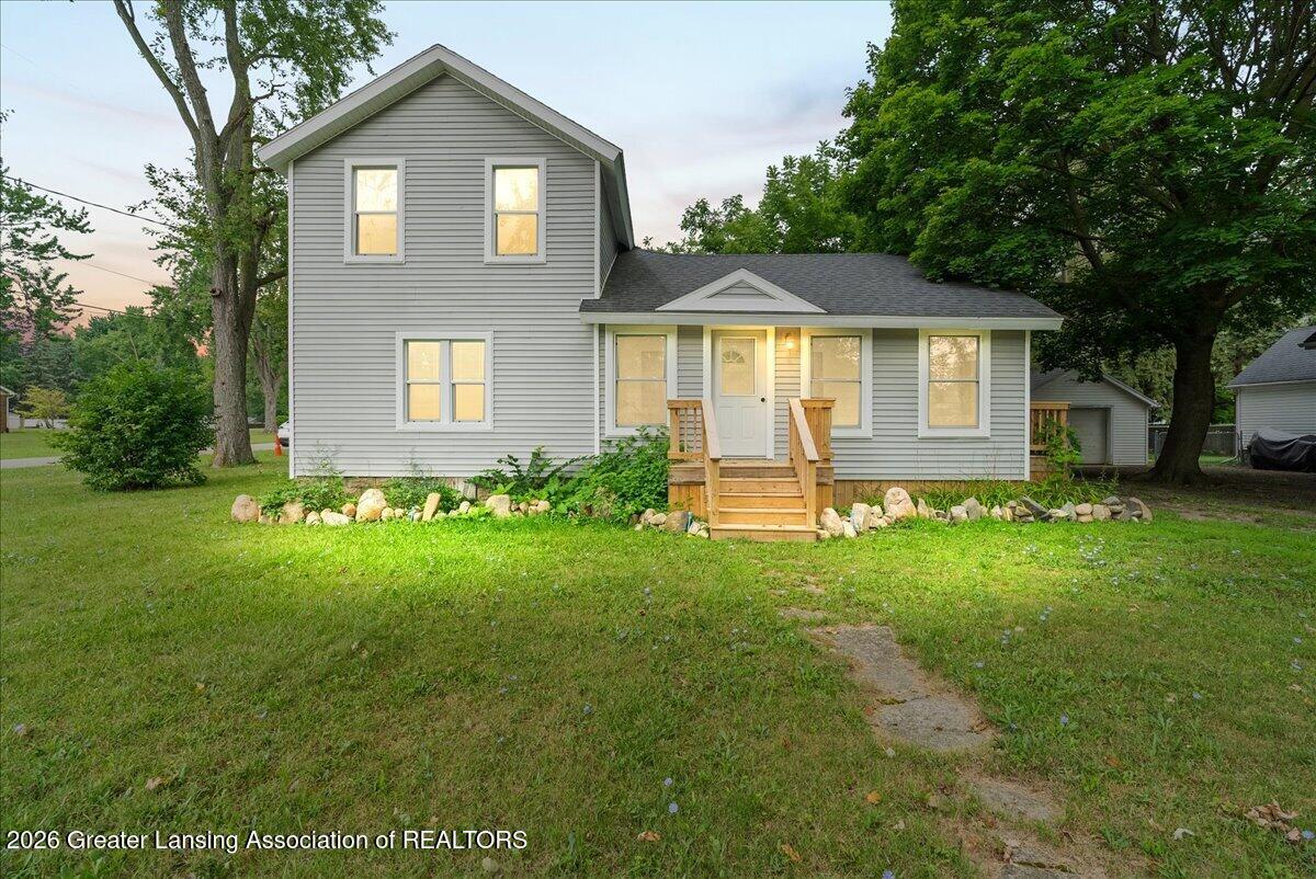 701 N Lansing Street — photo