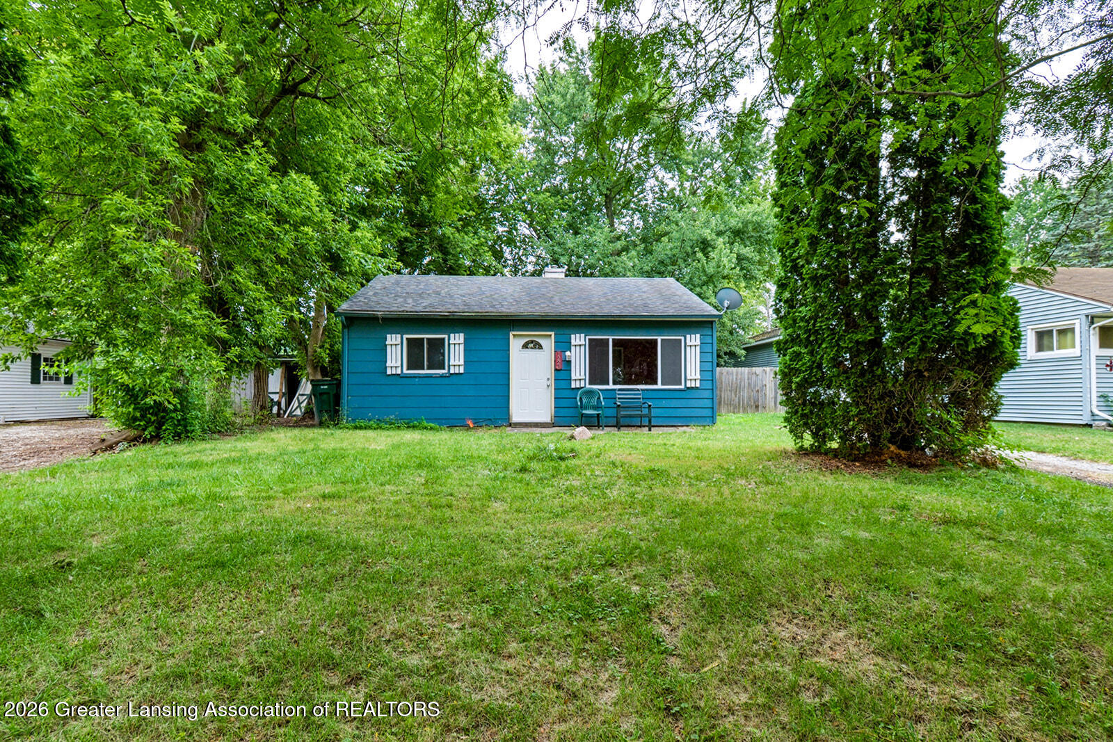 1223 Warwick Drive — photo