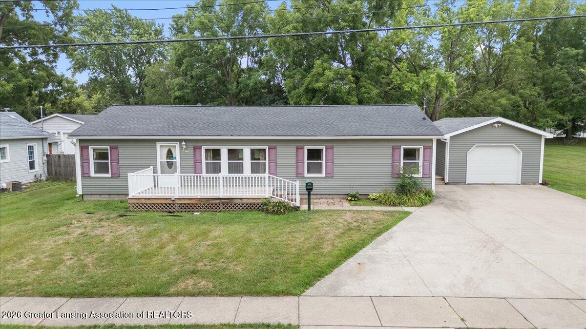 823 Pleasant Street — photo