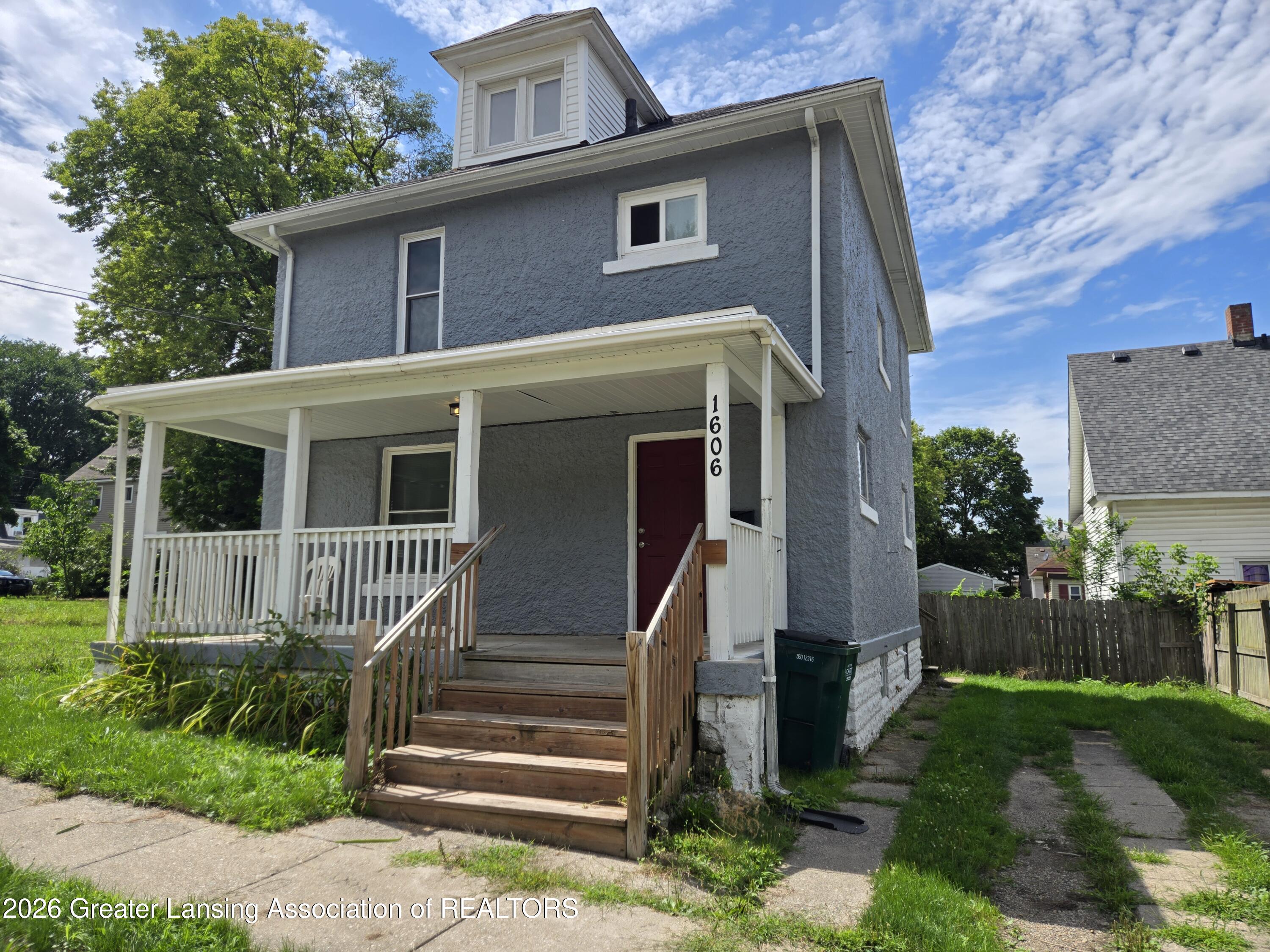 1606 Martin Street — photo
