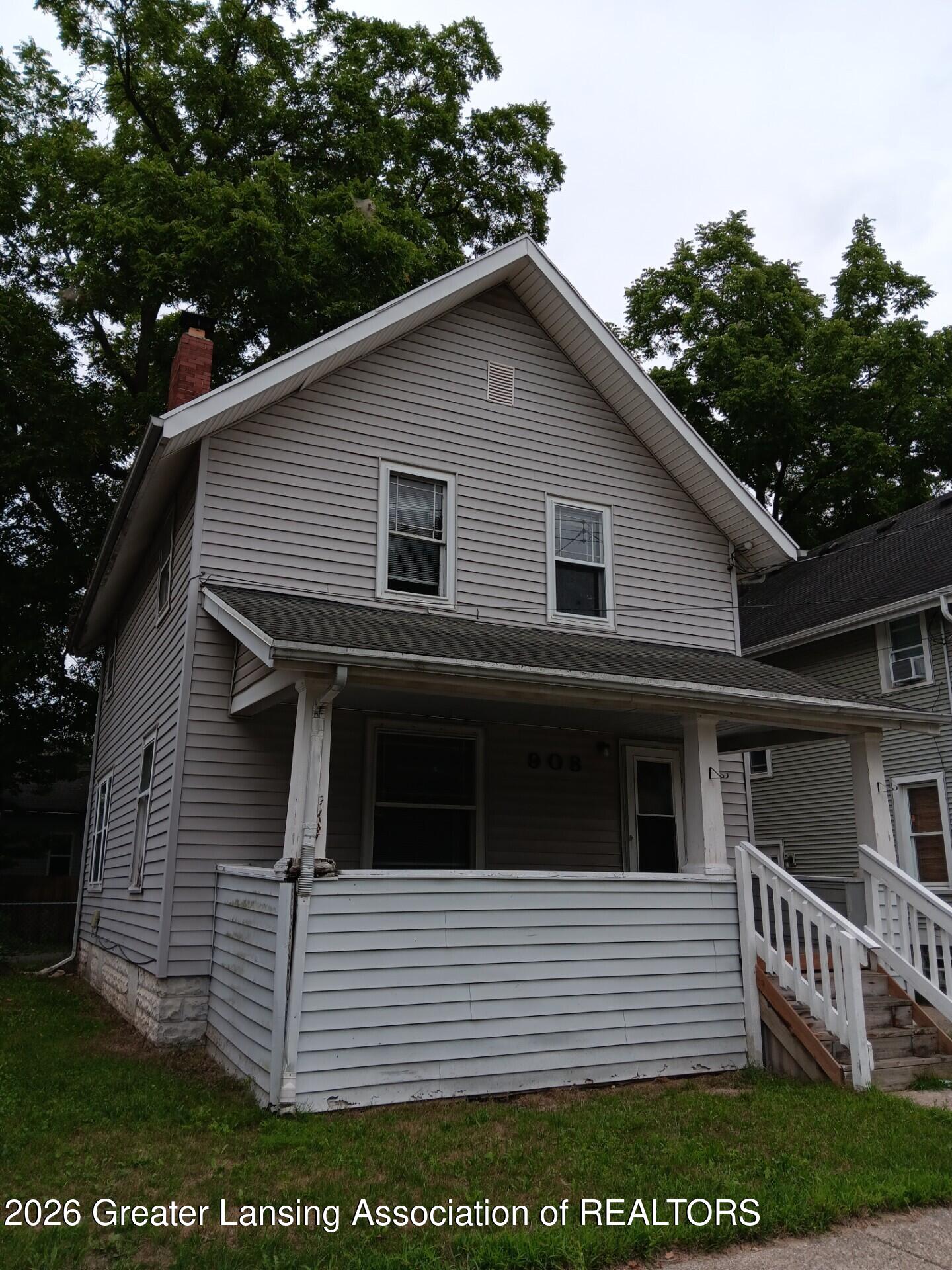 908 N Pine Street — photo