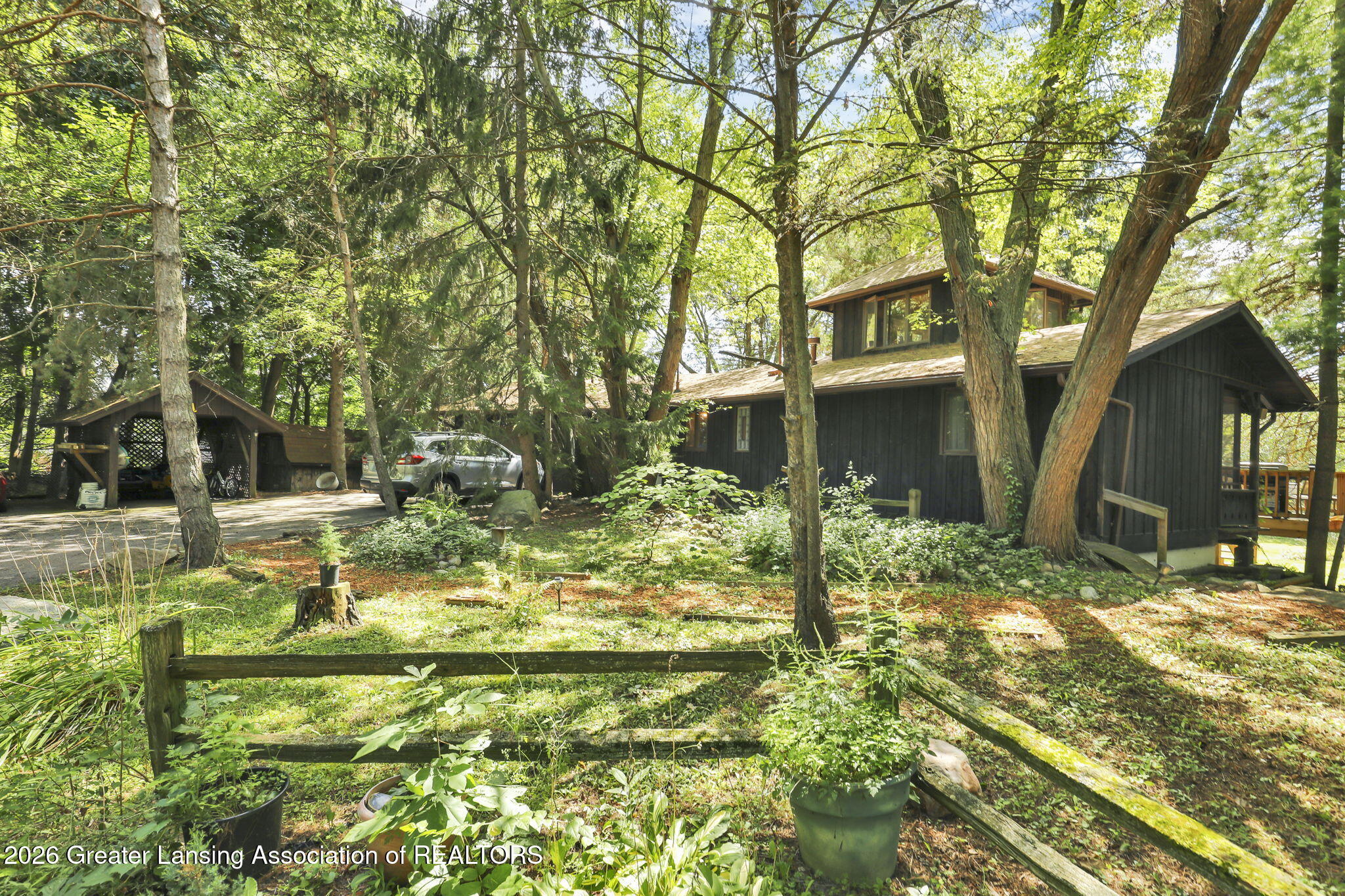 525 N Cedar Road — photo