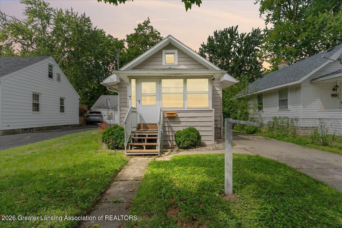 1349 N Jenison Avenue — photo