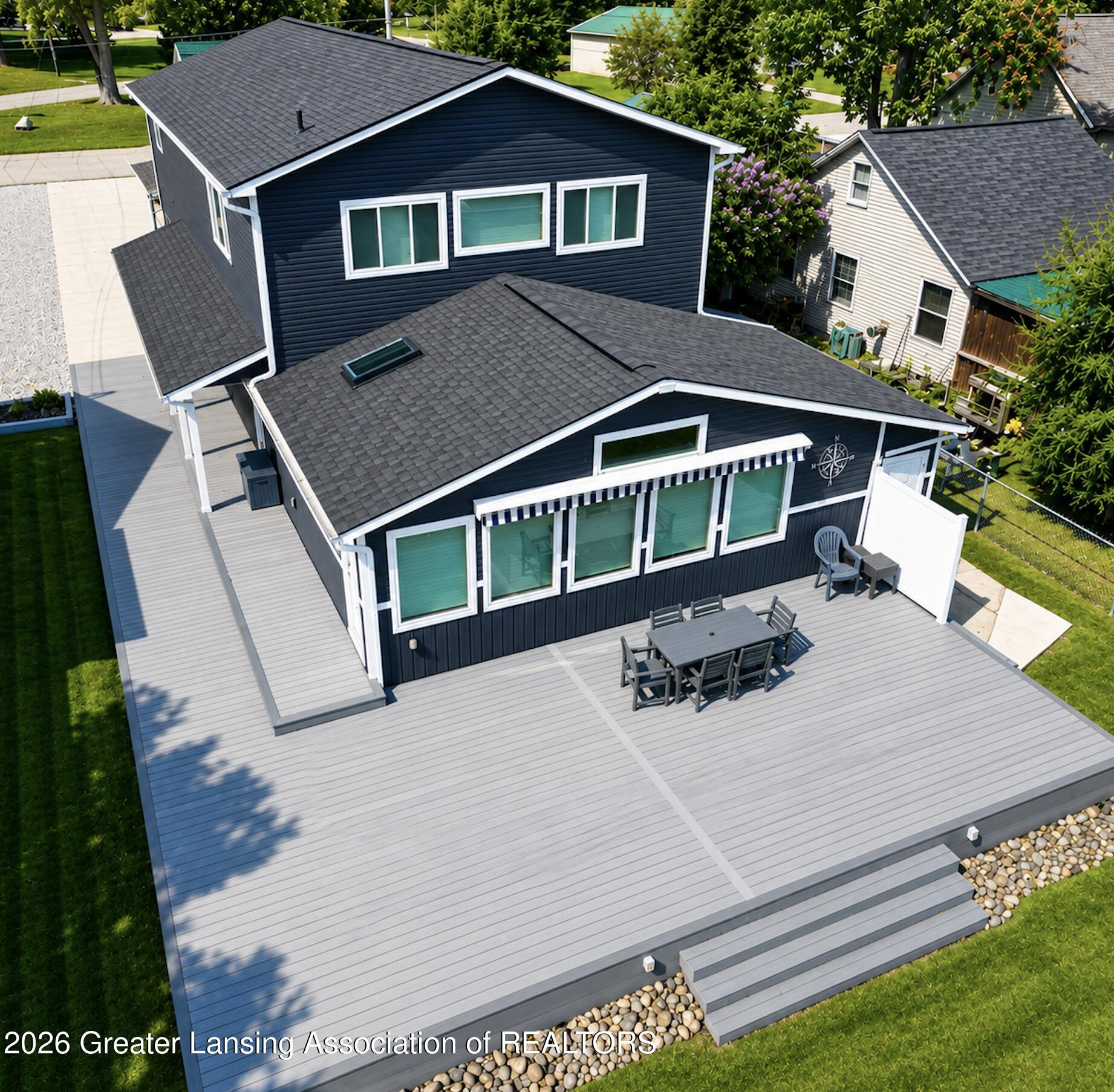 6471 Morse Drive — photo