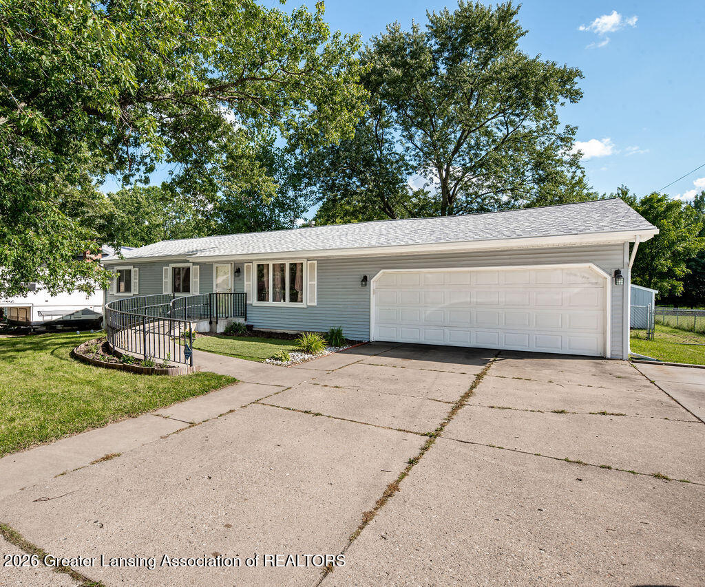 1415 Pierce Road — photo
