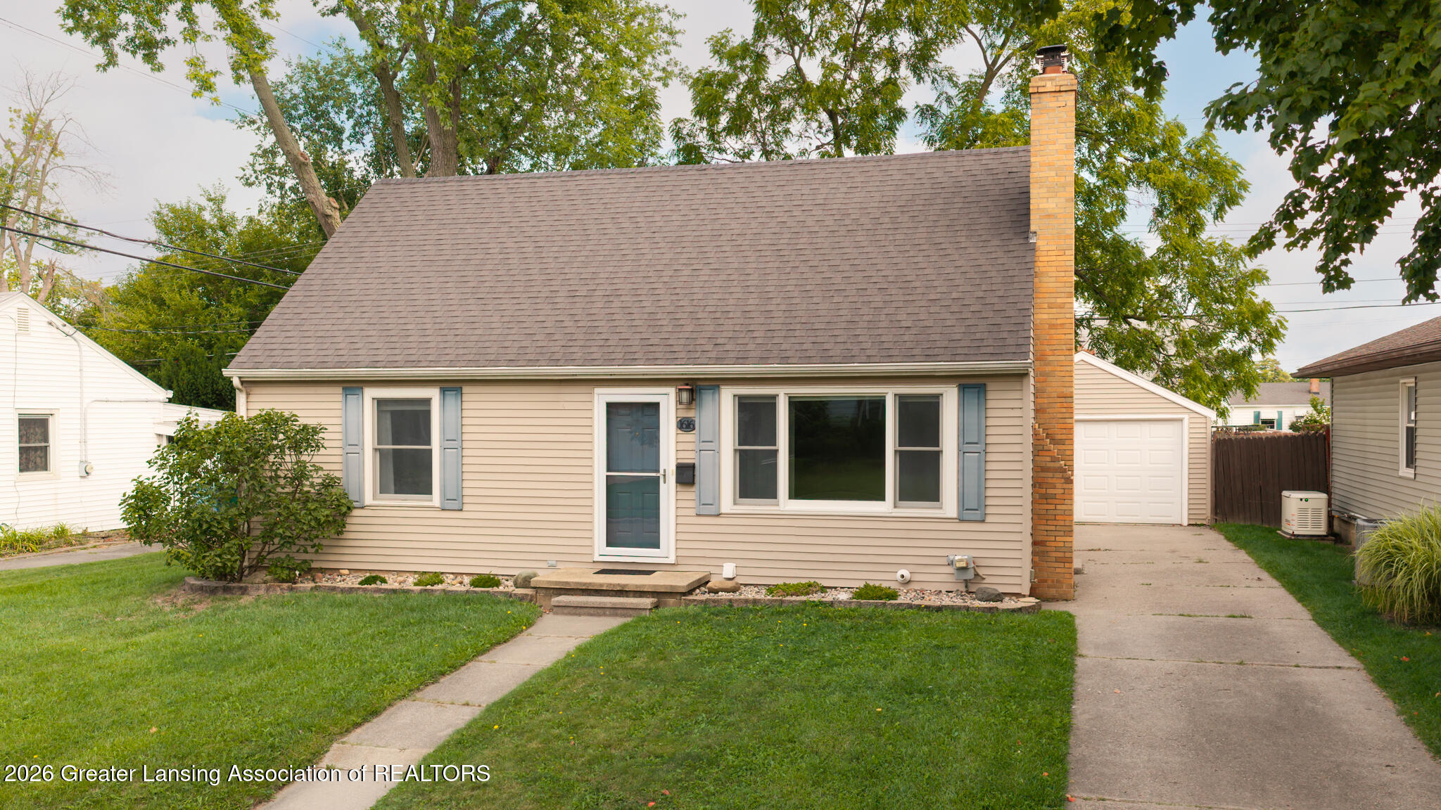 1616 W Rundle Avenue — photo