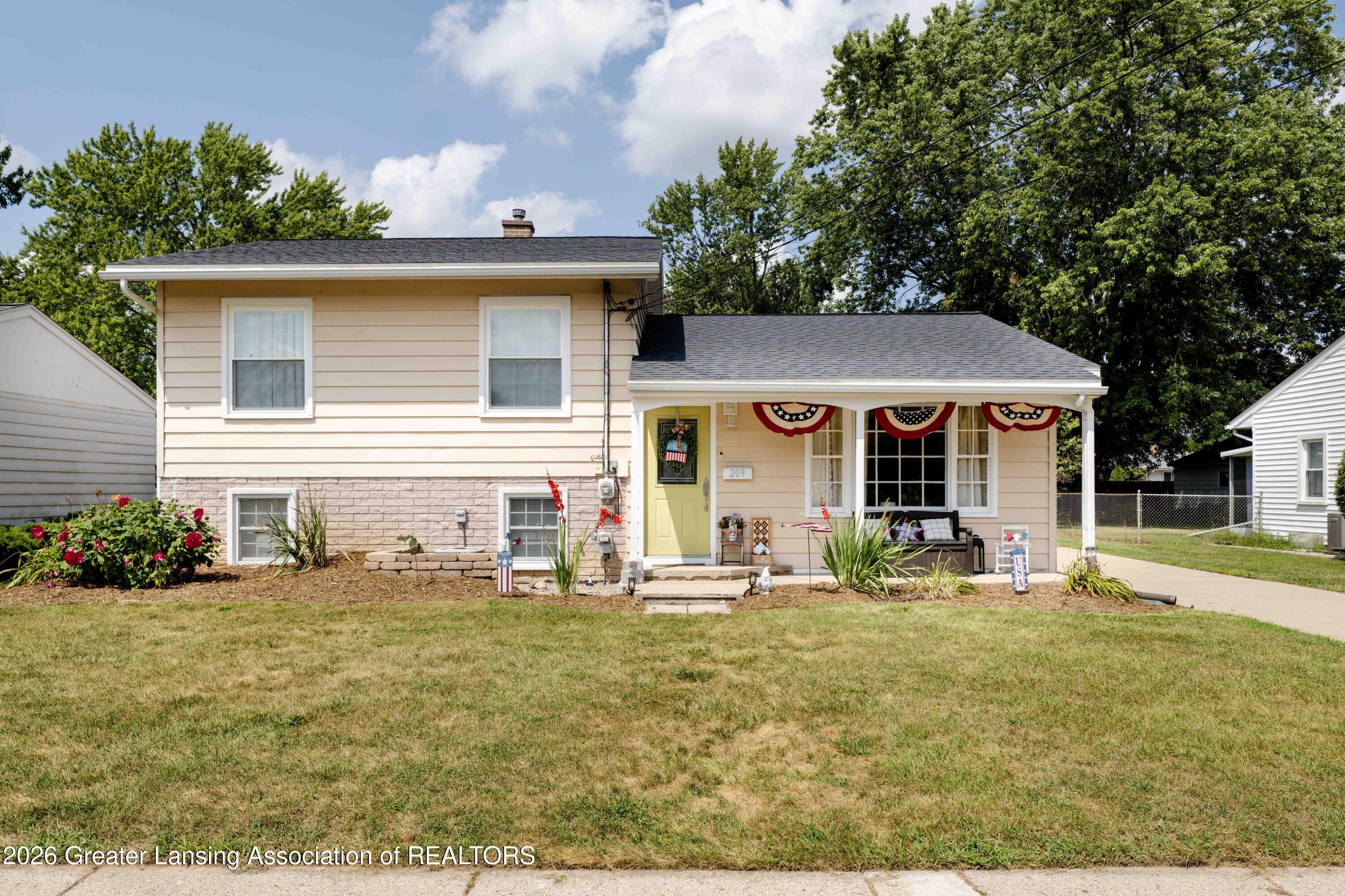209 Pearl Street — photo