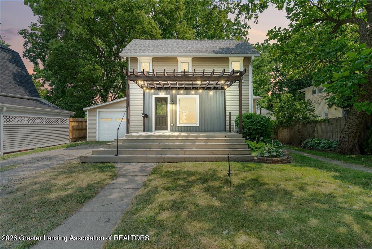 236 W Lincoln Street — photo