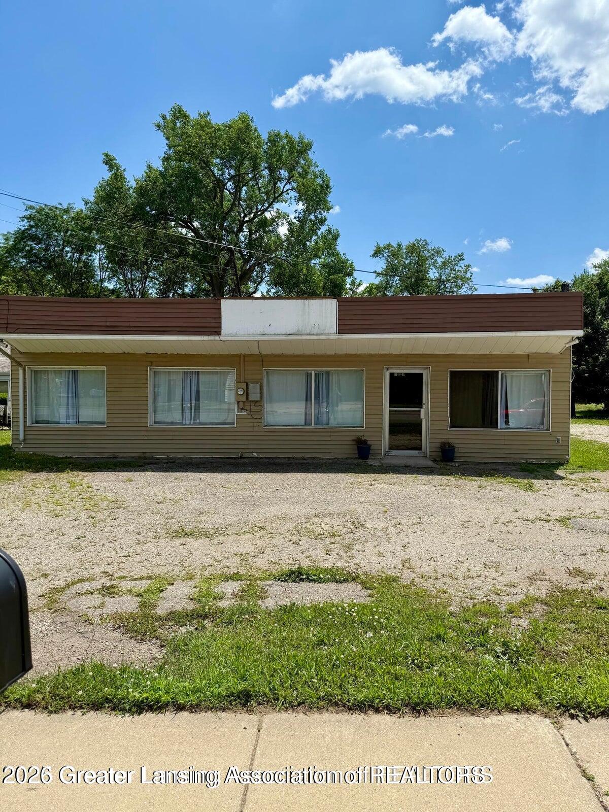933 W Jolly Road — photo