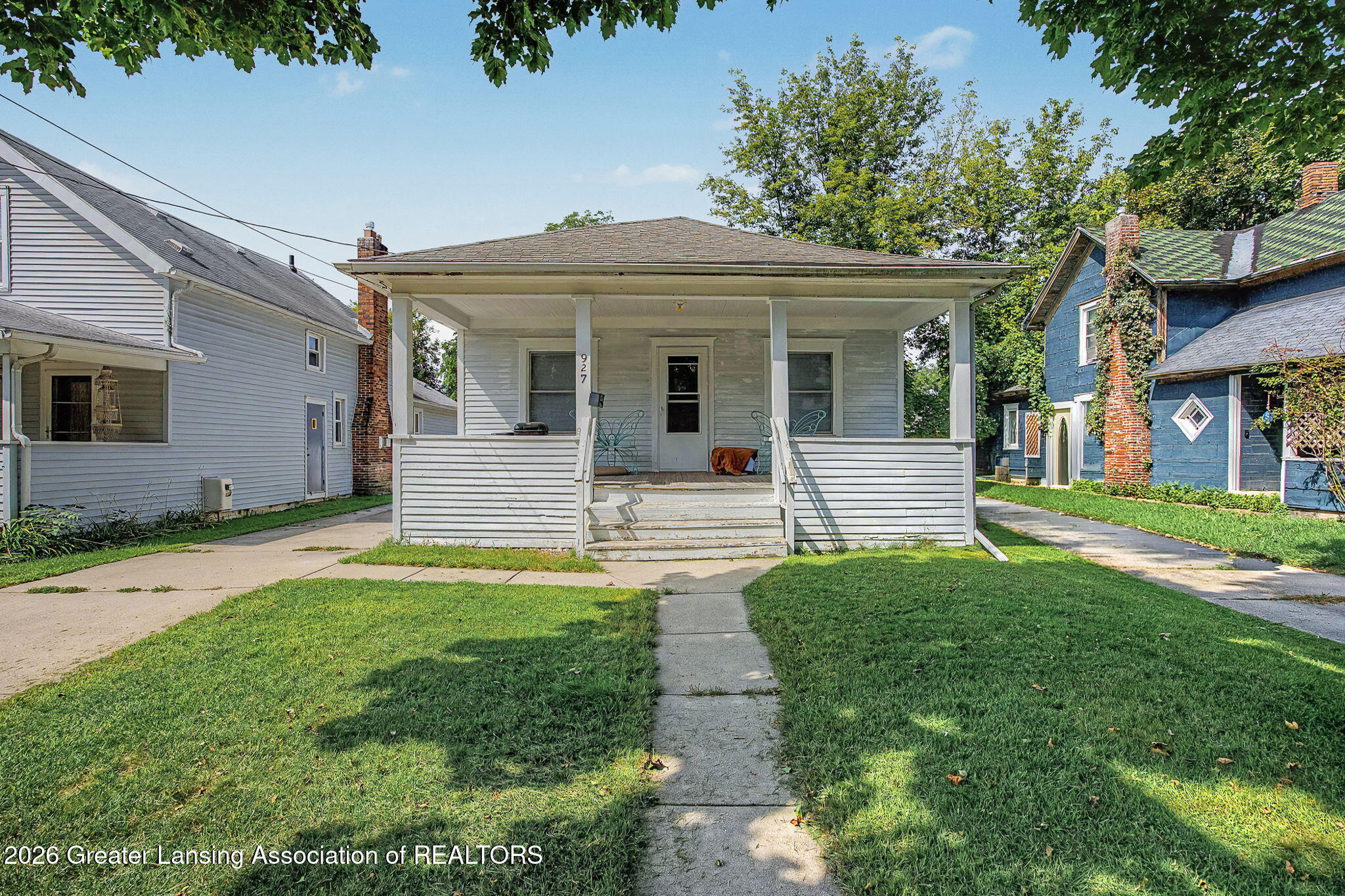 927 Clark Street — photo