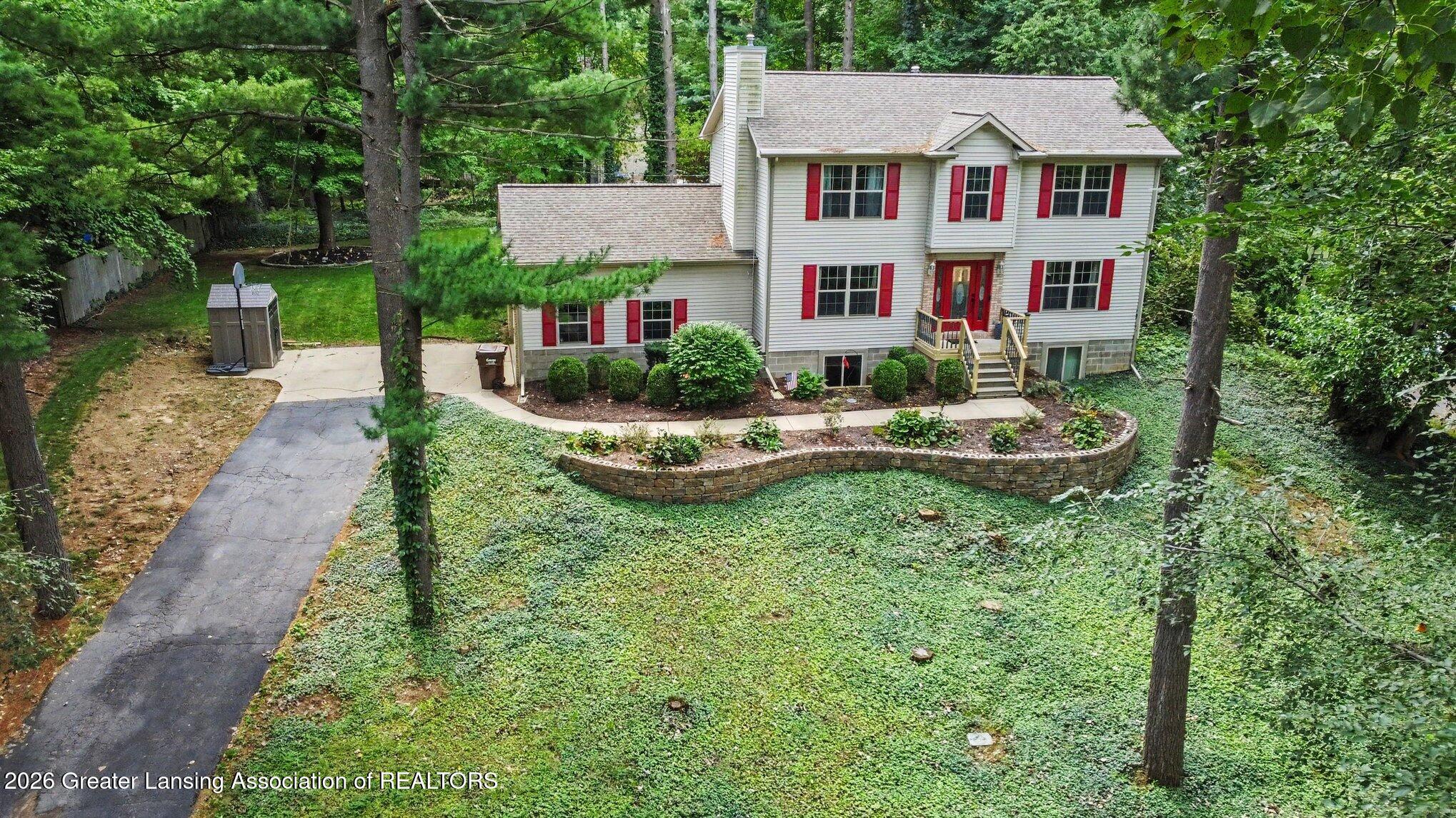 12033 Pine Ridge Drive — photo