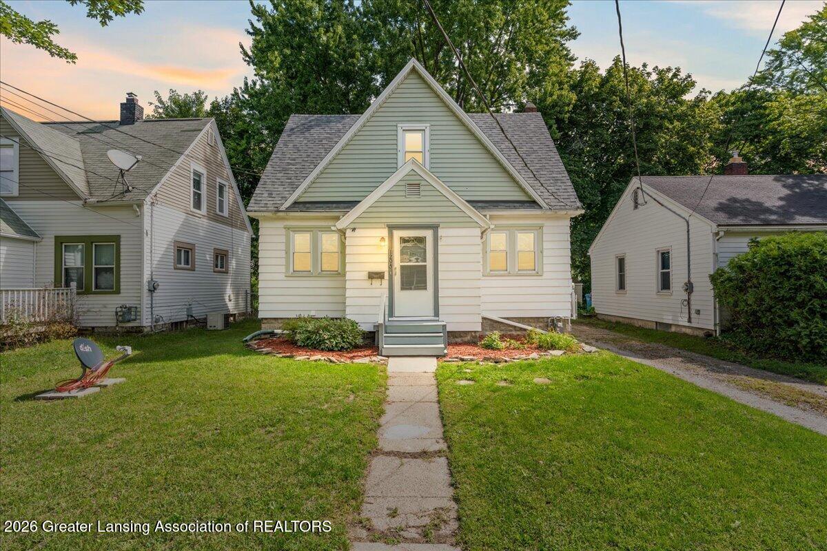 1204 Hapeman Street — photo