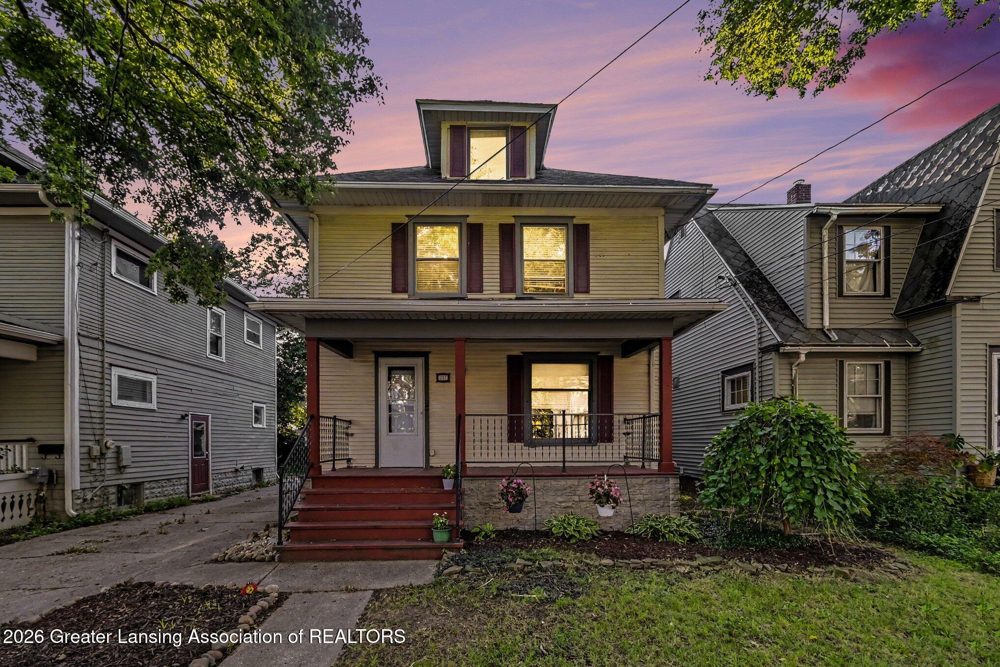 307 S Clemens Avenue — photo