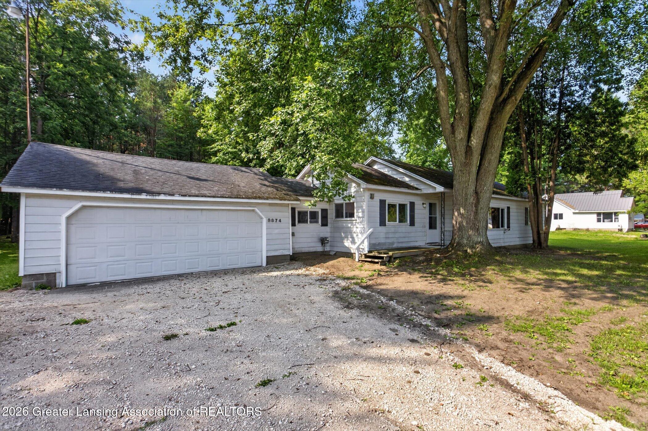 8874 E Pickard Road — photo