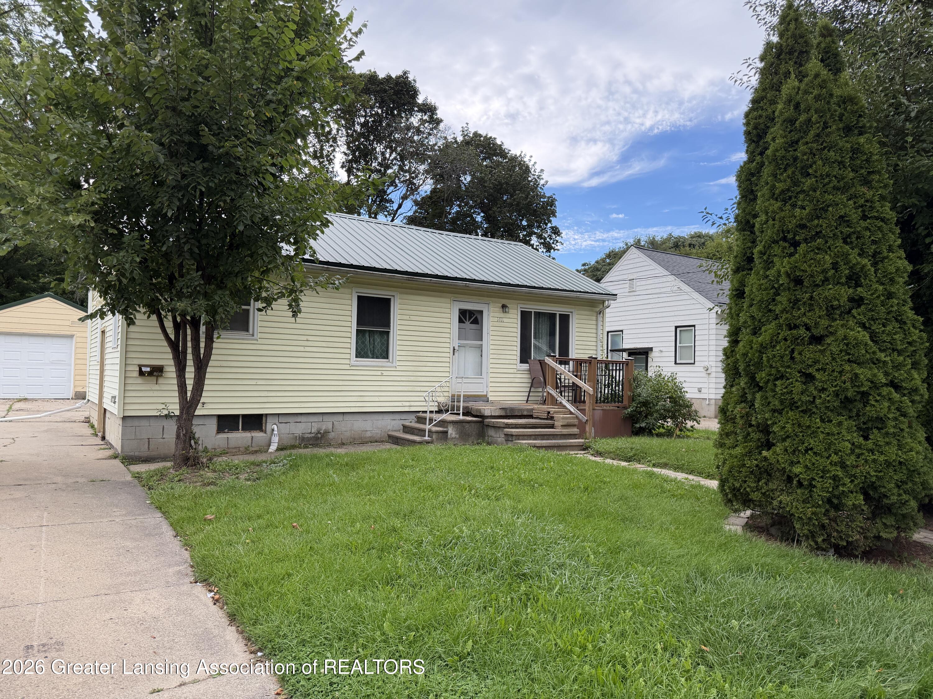 1411 Roseneath Avenue — photo