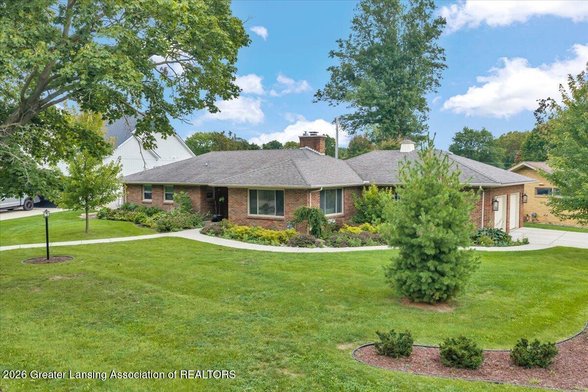 1533 Cambridge Road — photo