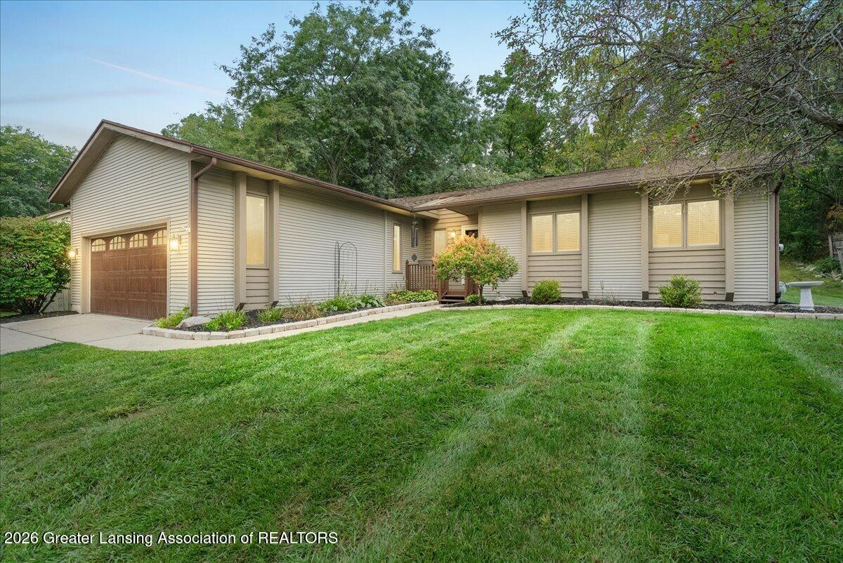 230 Williamsburg Road — photo