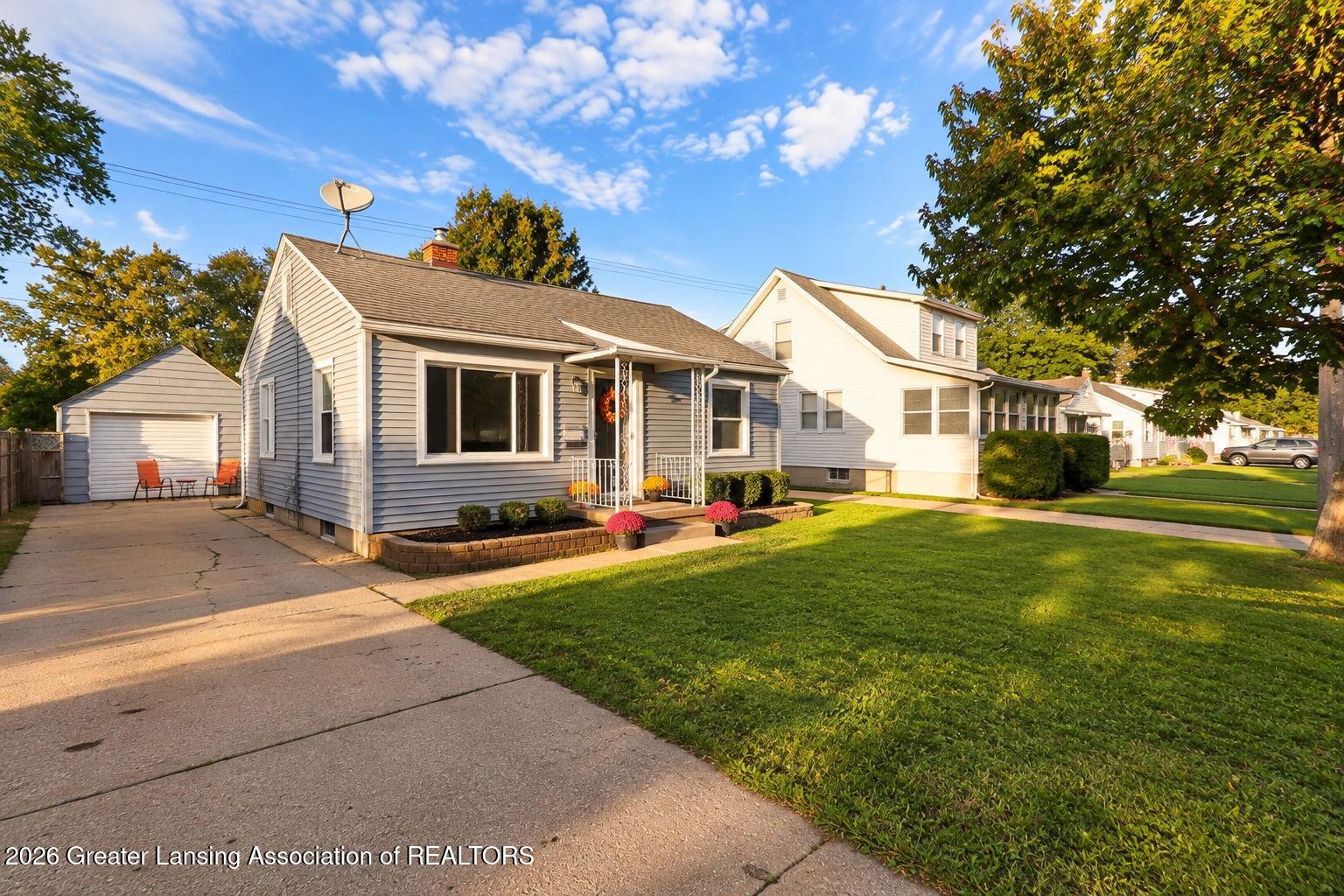 737 E Cavanaugh Road — photo