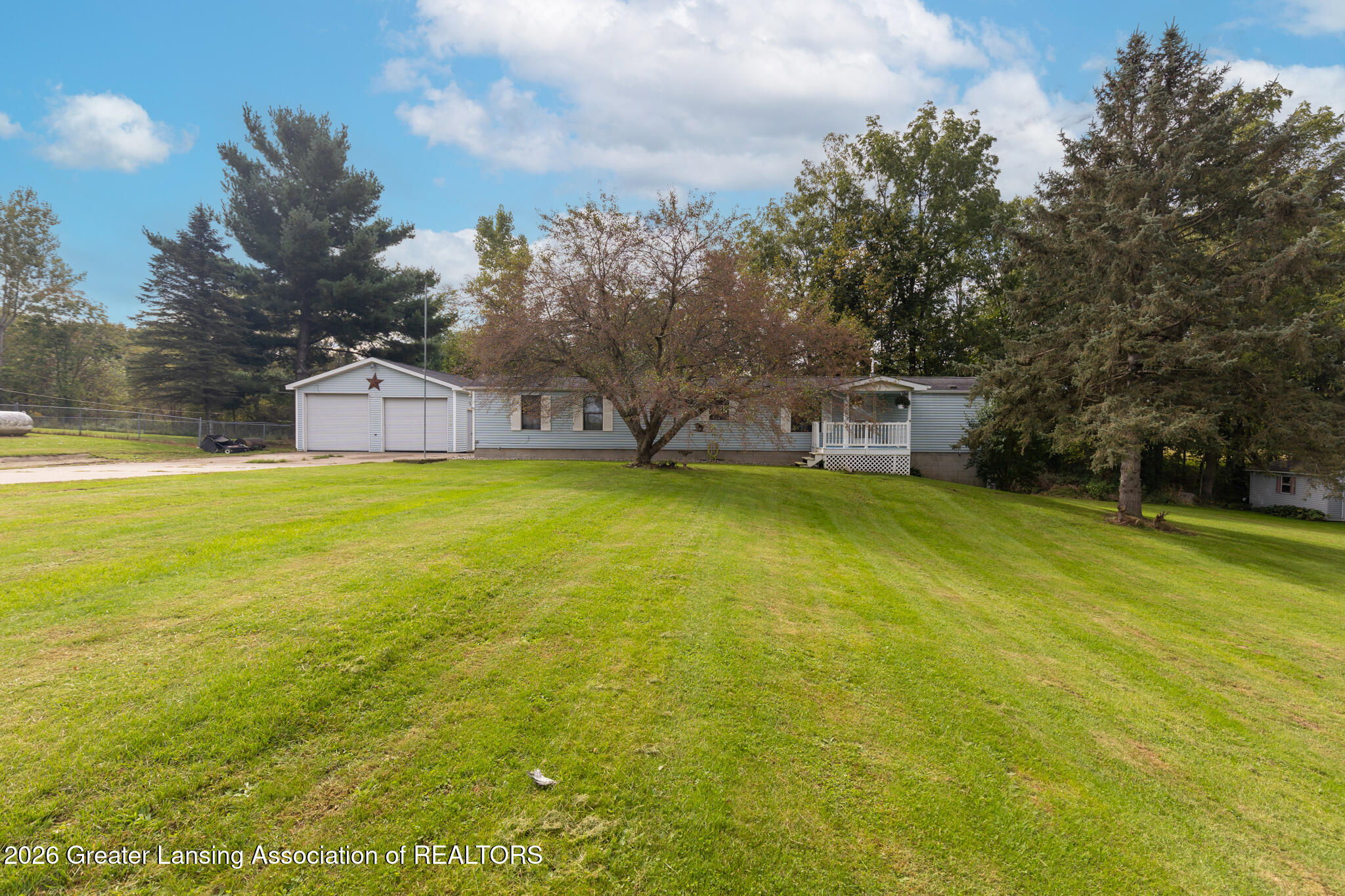 2601 W Vermontville Highway — photo