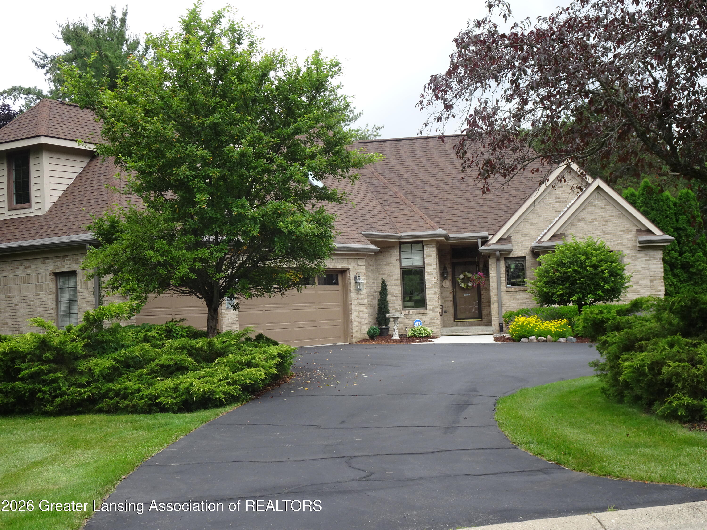2855 Shadow Wood Drive — photo