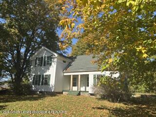 7750 W Grand River Road — photo